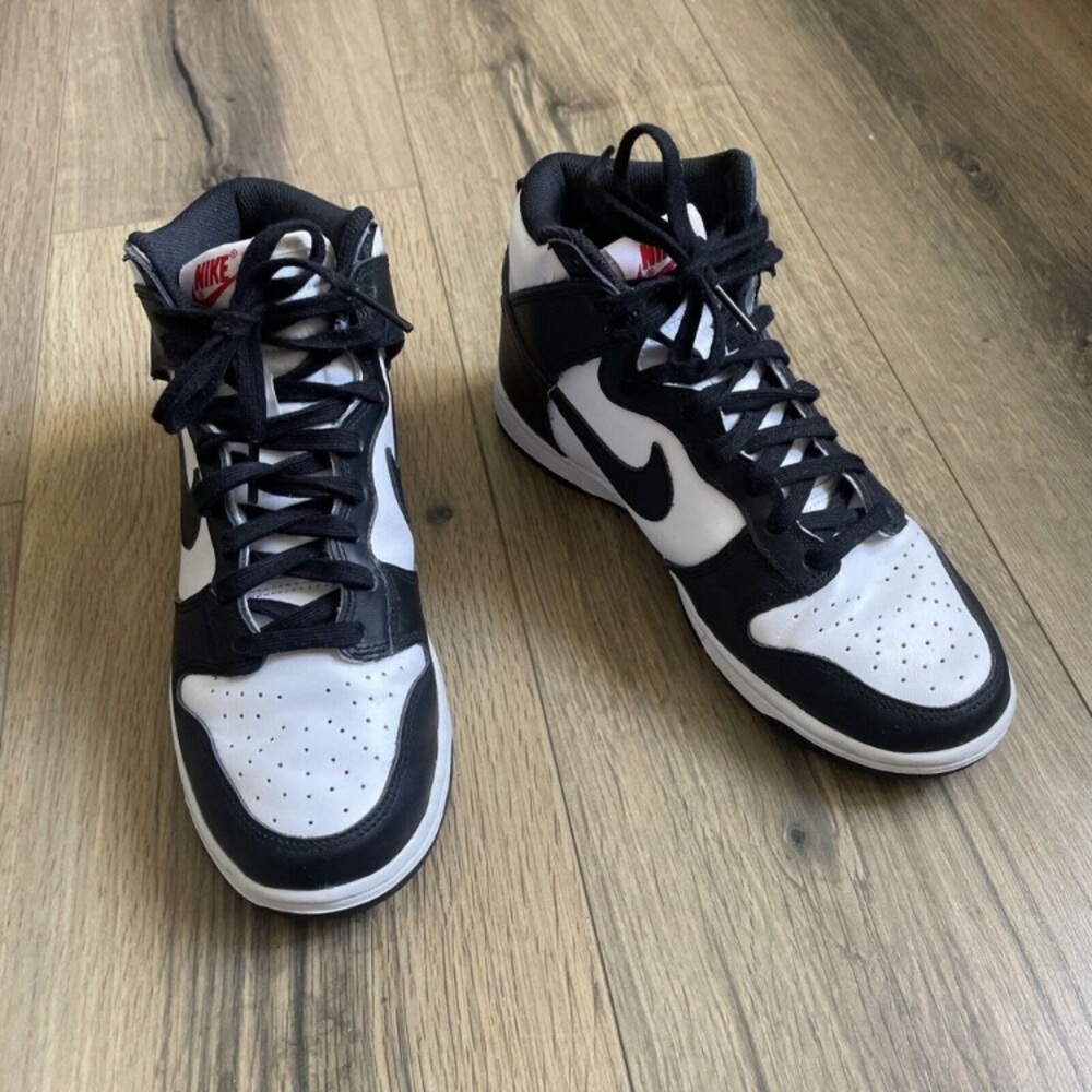 Nike Women’s High Top Panda Dunks